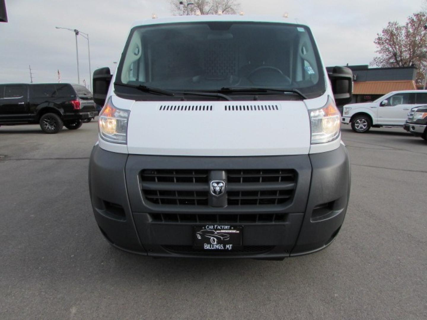 2018 White /Gray RAM Promaster Cargo Van (3C6TRVAG3JE) with an 3.6 24 valve V6 engine engine, 6 speed automatic transmission, located at 4562 State Avenue, Billings, MT, 59101, (406) 896-9833, 45.769516, -108.526772 - Photo#5